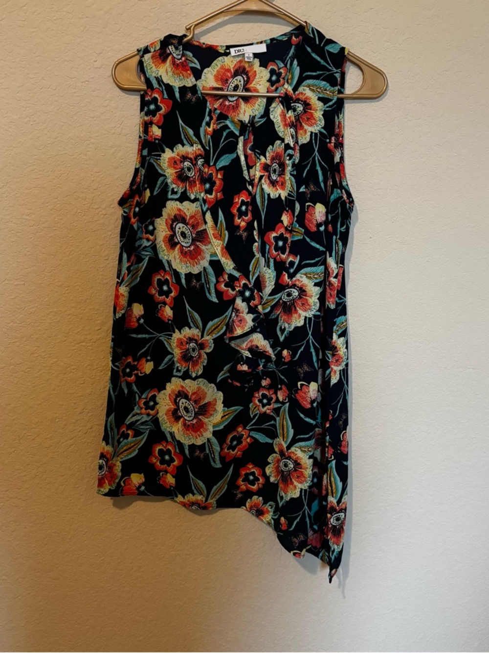 DR2 Womens Navy Floral Sleeveless Ruffle Asymmetric Hem Blouse Size Small